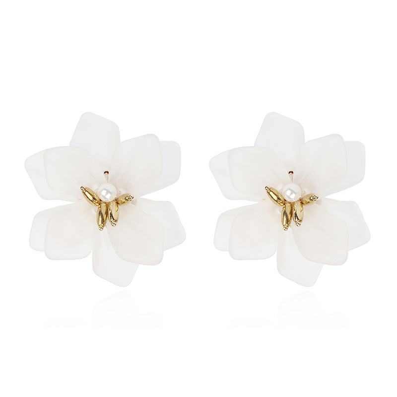 Korea White Frosted Resin Flower Bohemian Style Earrings Wholesale Nihaojewelry display picture 13