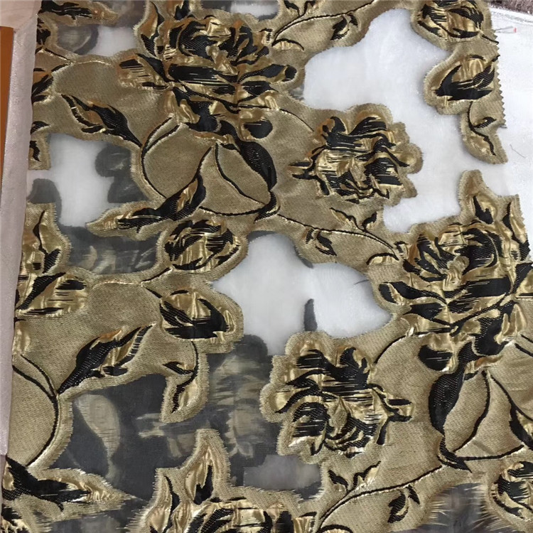 牡坍花图案色织提花剪花面料适用于服装装饰沙发布鞋子布抱枕布