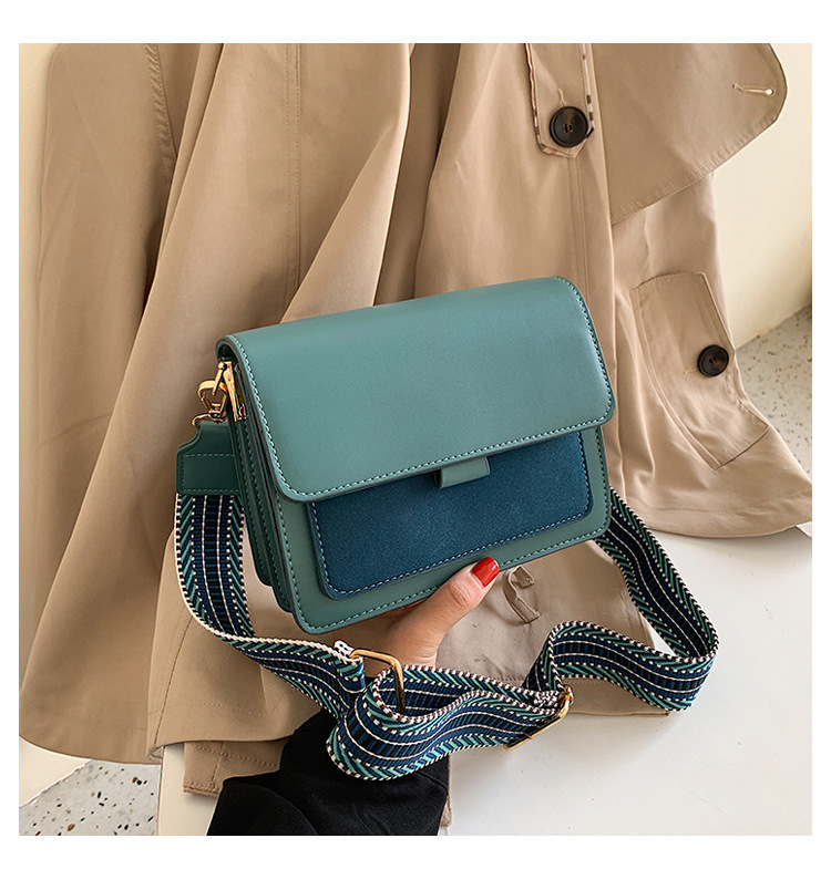 New Korean Style Frosted Wide Band Shoulder Bag Messenger Small Square Bag display picture 8