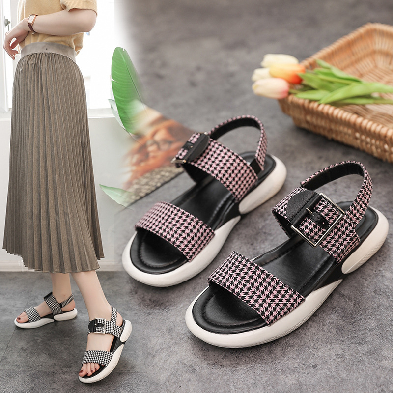 Chaussures été pour femme en Caoutchouc - Ref 3345582 Image 1