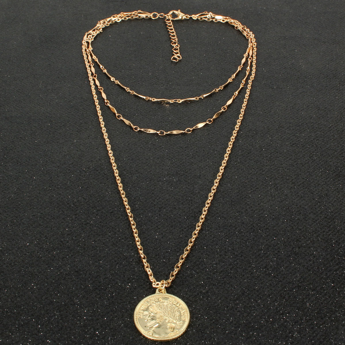 Personality Metal Disc Portrait Coin Pendant Multilayer Clavicle Chain Women display picture 3