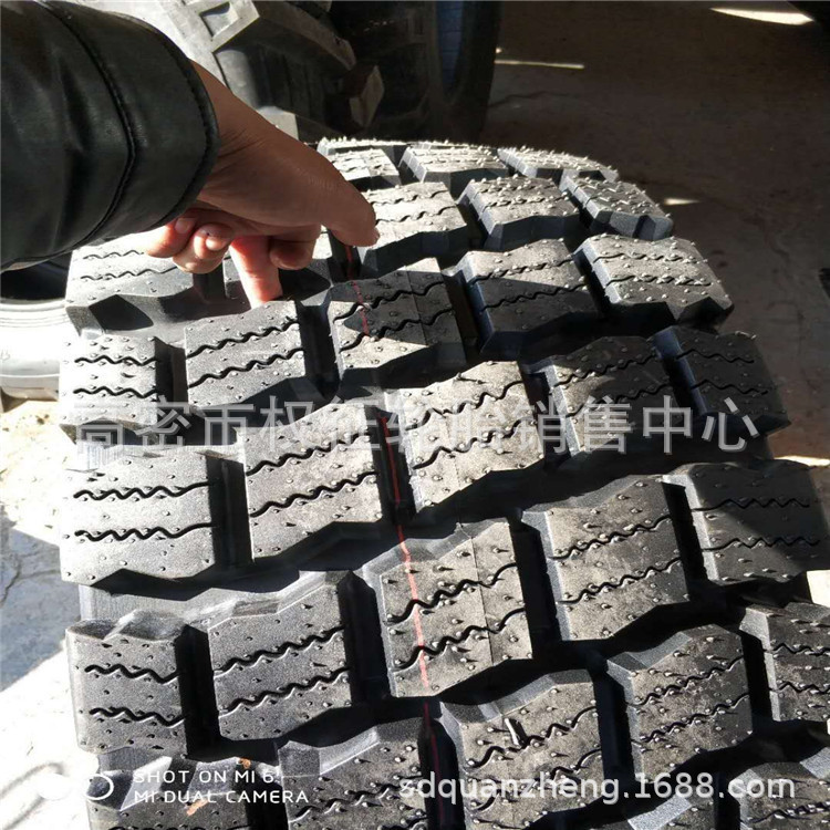 现货供应铲车轮胎16/70-20工程轮胎雪地胎轮胎