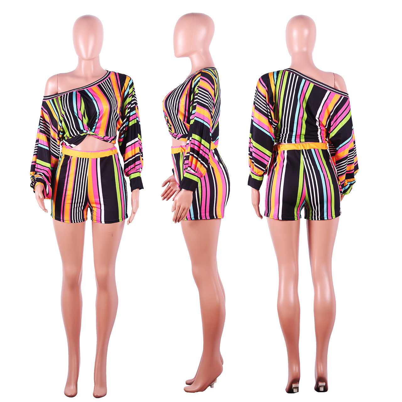 Costume femme en Lait de soie - Ref 3333946 Image 73