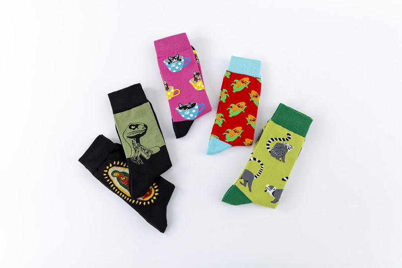 Unisex Casual Cartoon Cotton Jacquard Ankle Socks display picture 1