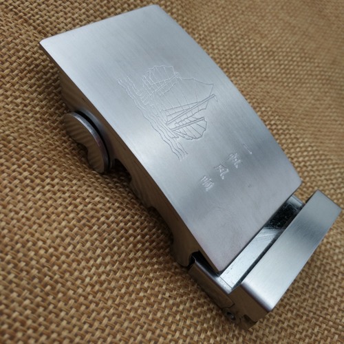 Men's automatic buckle stainless steel belt buckle head manufacturer new street stall handmade belt buckle youth belt buckle