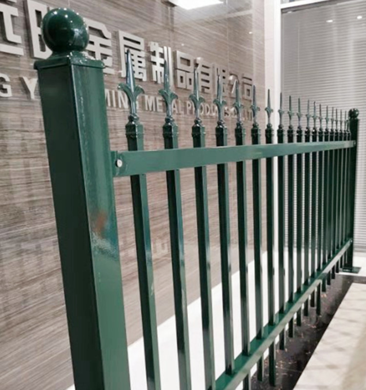 大量供应工艺围栏 围栏网 工厂围栏 小区围栏