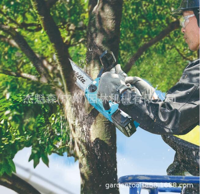 牧田DUC204Z充电式链锯 200mm伐木锯8寸 18V锂电池便捷式园林锯