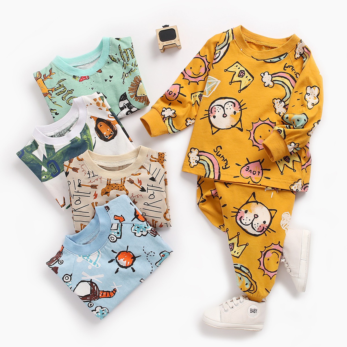 Autumn cartoon children's winter T-shirt