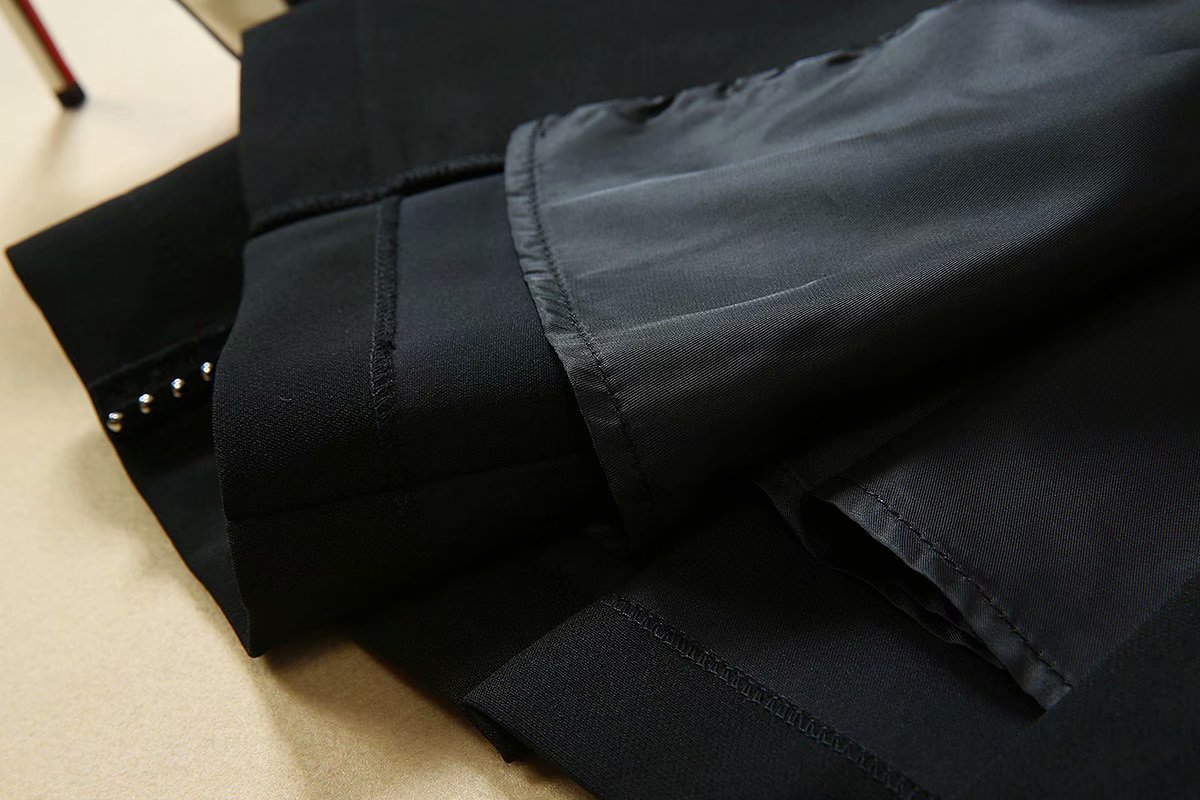 0905-10 蕾丝花边拼接外套 码数SMLXL颜色黑色面料