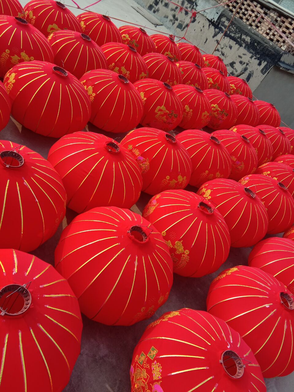 98D5B2236DD8042FFCCCDD775EBA95