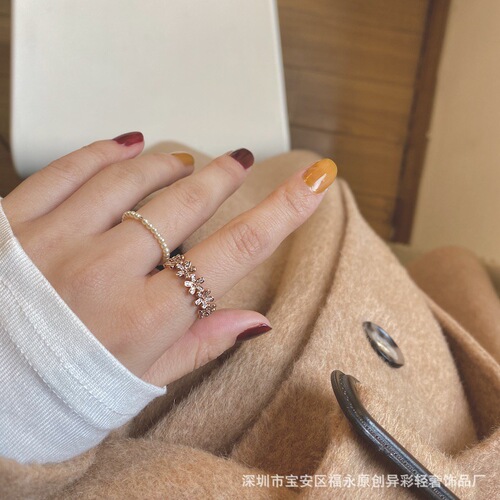 Extraordinary and thoughtful design, simple and slim small pearls, American 14k gold injected Shijia pearl ring for women, European and American fashion