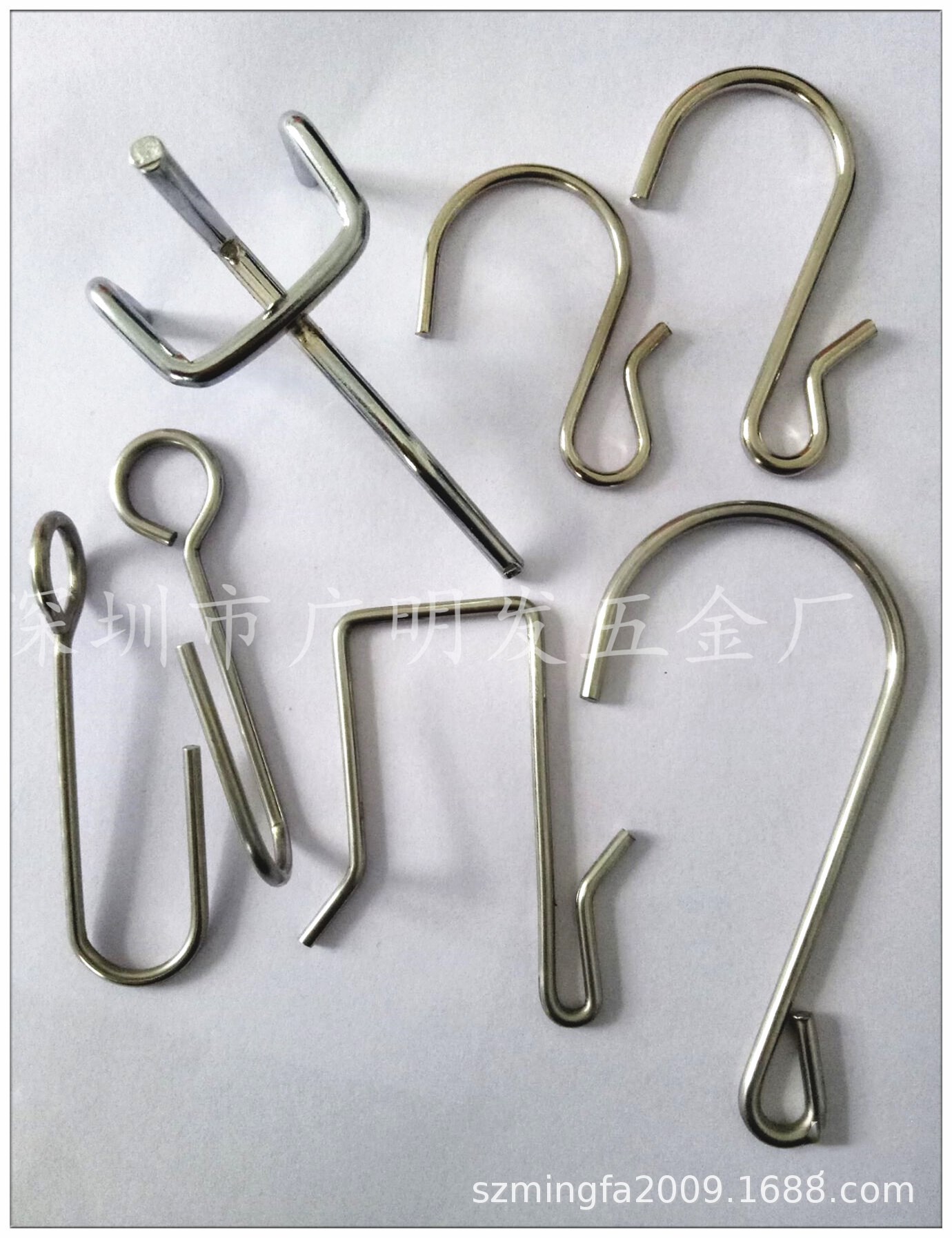 跨境现货圣诞挂件钩 S钩 窗帘挂钩吊钩HOOK 金属带夹钩子-阿里巴巴