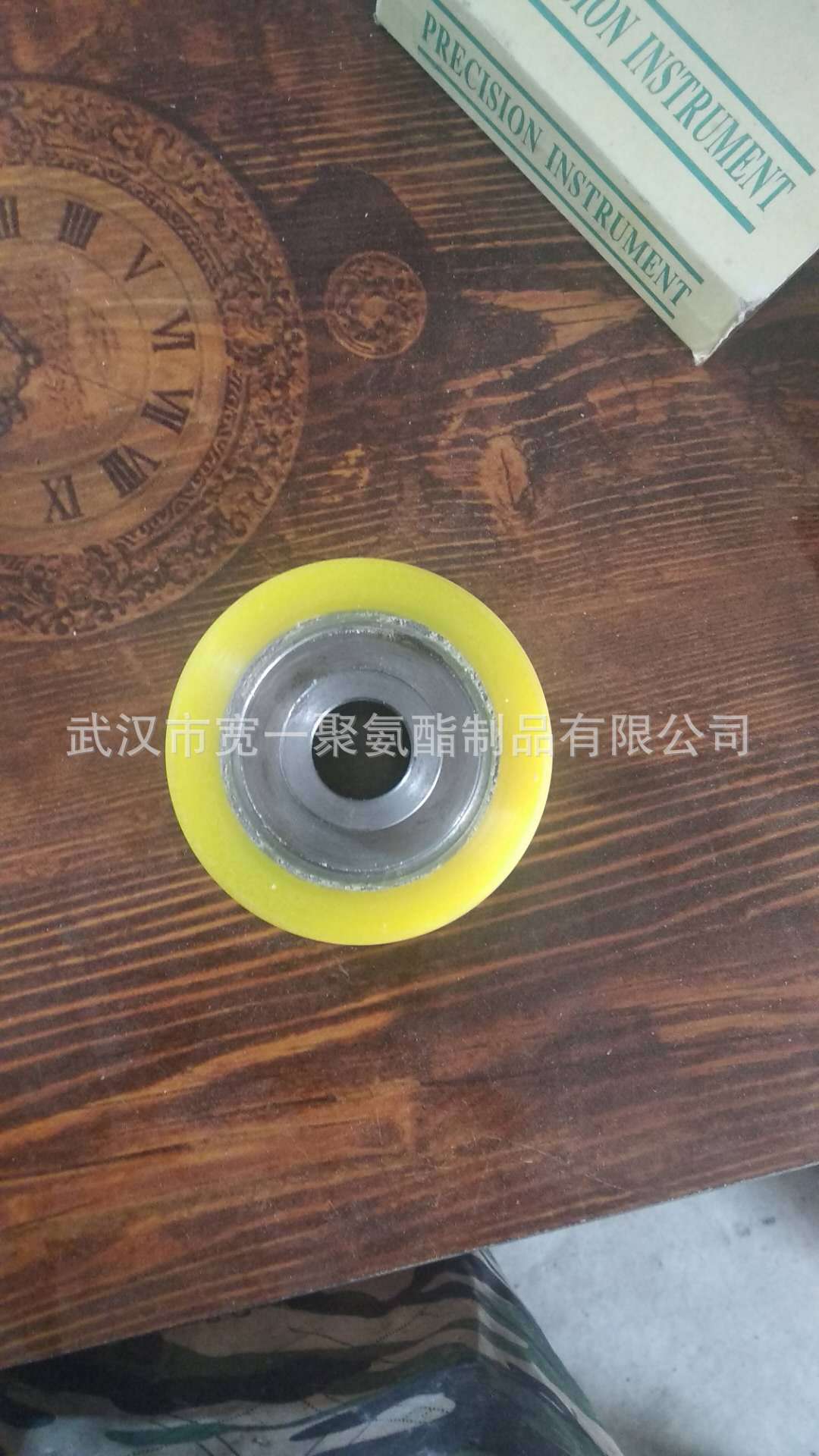 供应福建工业设备用胶轮包胶，聚氨酯包胶