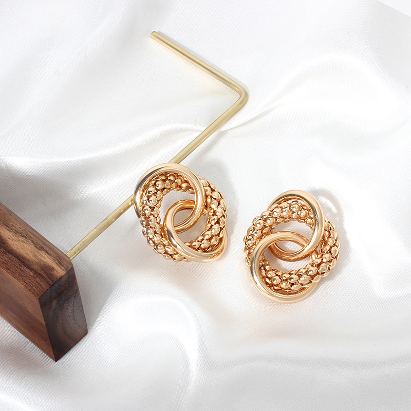 14g Weight Earrings Classification Wedding, Travel Occasion Women'S Gender Fashion Style Gold, Silver Color Fashion Round Metal Earrings Wholesale 4