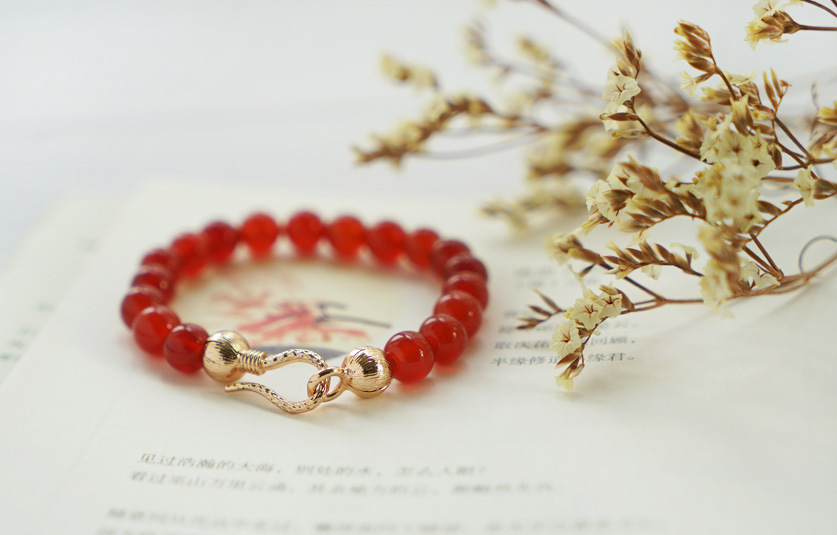 Fashion Retro Style Beaded Agate Bracelet Wholesale Ladies China Red Ethnic Style Red Agate Bracelet display picture 1