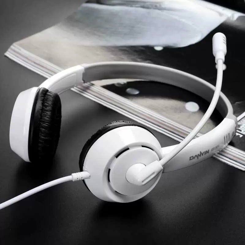 Earplugs, headphones, teaching microphone for students for training, English