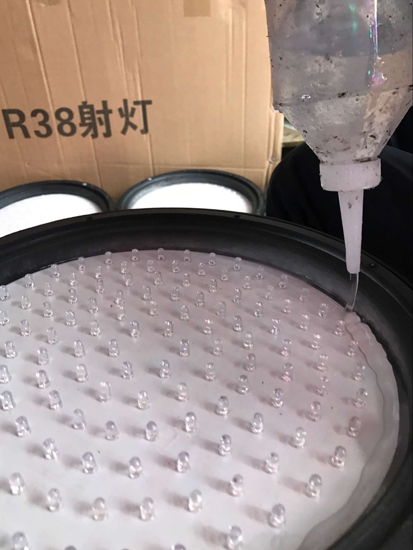 10:1透明电子灌封胶高透明无毒无腐蚀耐紫外线耐高温防水抗老化