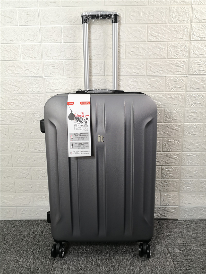 it luggage hi impakt mega strong