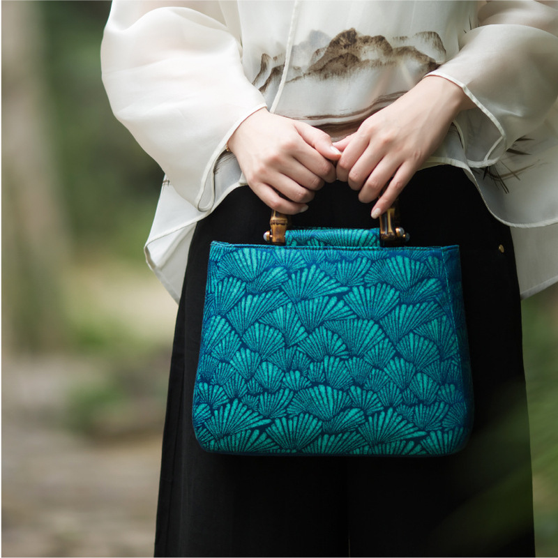 Yaji Original 2025 New Retro Su Embroidery Su Jin My Mom Picture Book Handbag Bamboo Handle Cheongsam Women's Bag