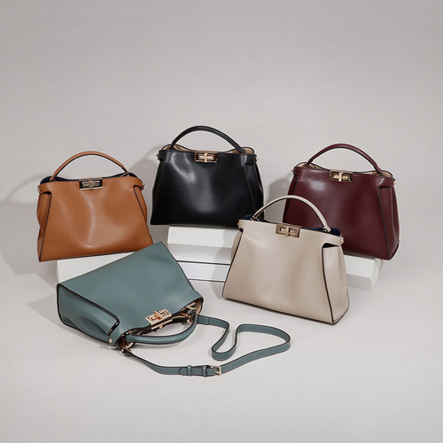  New Genuine Leather Women's Bag Professional Style Swivel Buckle Large Kitten Bag Cowhide Crossbody Shoulder Handbag