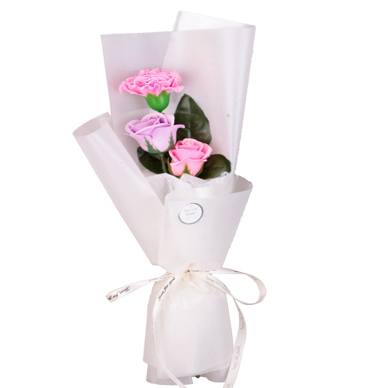 1朵康乃馨2朵玫瑰花束无盒 2空白底图