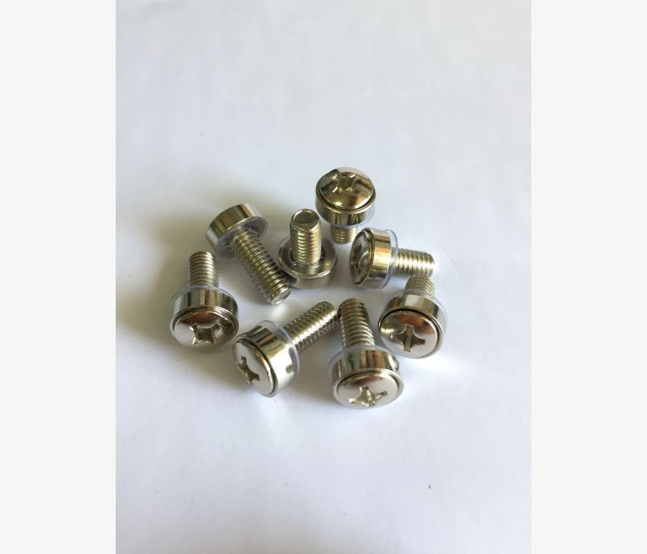 皇冠螺丝  镀镍   M6*20