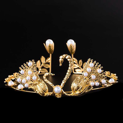 新款金色天鹅皇冠头饰新娘婚纱头饰结婚发饰影楼皇冠蛋糕烘培装饰|ms