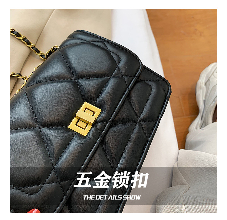 New Trendy  Underarm Bag Wild  Chain Messenger Bag display picture 20