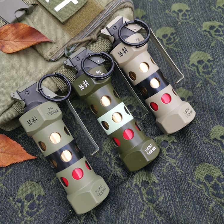 大号金属发烧级军事收藏M84震撼烟雾战术手雷模型充气防风打火机|ms