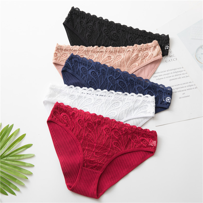 New underwear female cotton waist female sexy lace embroidery breathable seamless lady briefs European size stock