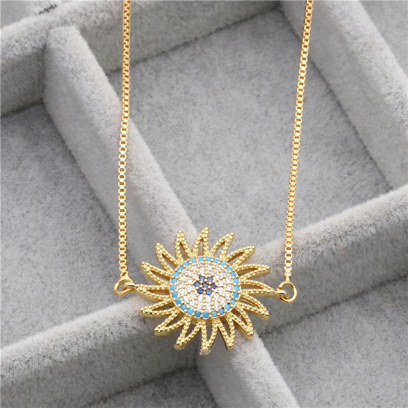 Fashion Jewelry Micro-set Zircon Sun Flower Moon Hanging Necklace Copper Wholesale Nihaojewelry display picture 10