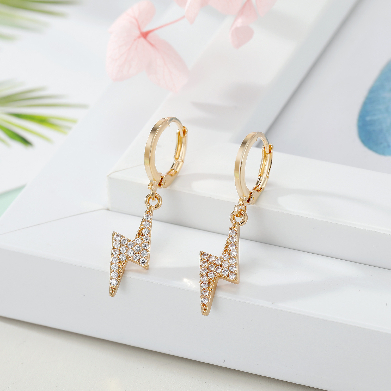 Earrings Classification Wedding, Travel, Birthday, Festival Occasion Retro Fashion Ethnic Style Copper Artificial Gemstones Earrings
