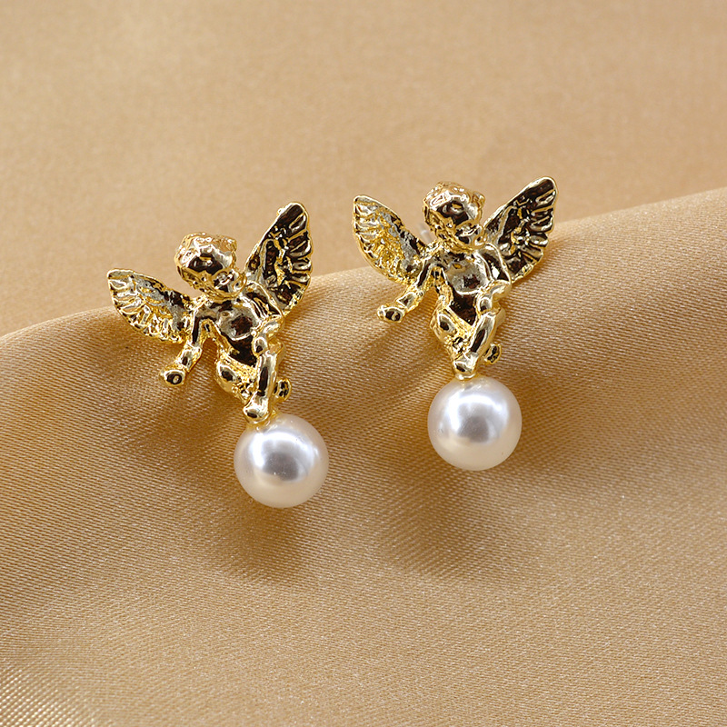 New Fashion Lucky Pearl Angel Earrings Wholesale display picture 5