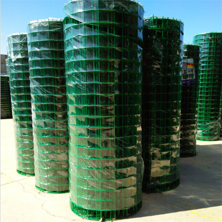 亿阔荷兰网现货防护围栏网隔离养殖浸塑养鸡铁丝网涂塑荷兰网柱子