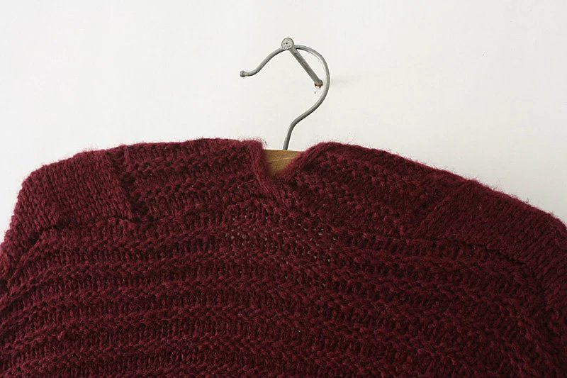 Twist Knitted Sweater - Sweaters - Uniqistic.com