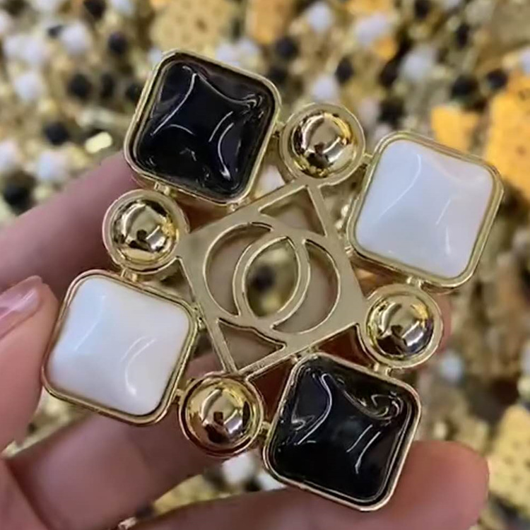 8`5`GPVJVUU9)41}RUGE_P0 