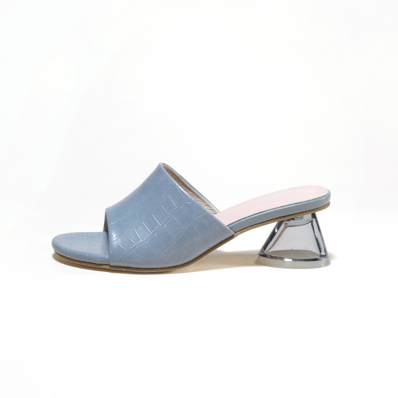 Crystal-heeled sandals Clear and stone-patterned square midheel slippers_voghion.com