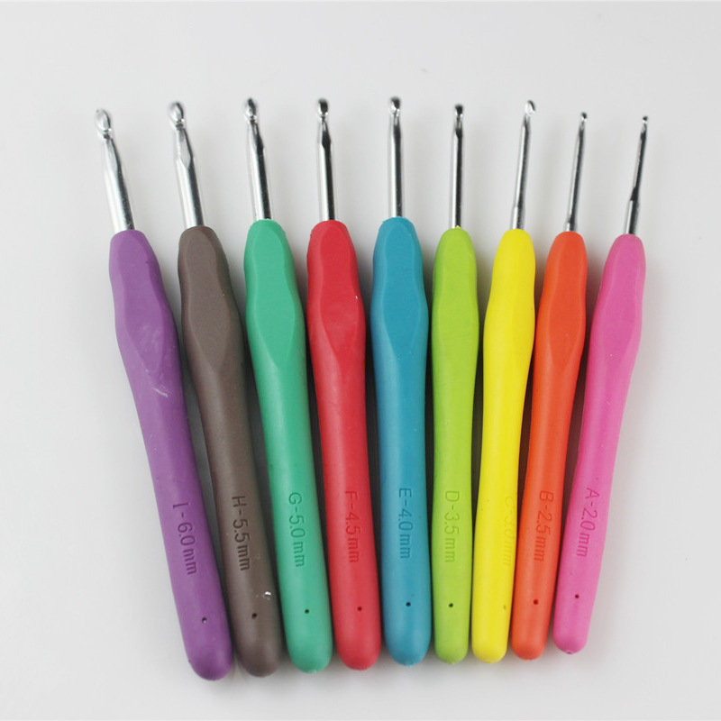 Handmade DIY Crochet Loom Tool, Knitting Yarn Ball, Amigurumi Hat and Sweater Needles, Baby Shoes Crochet Hook