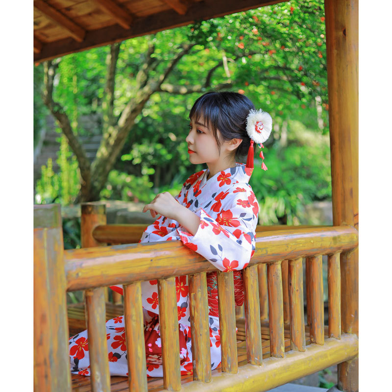现货女装和服舞台服表演服日本和服批发红色花朵