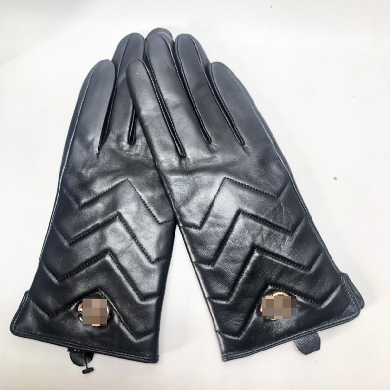 Ů ����Ƥ���׻��Ᵽůʱ��Ʒ�Ƽ��޷�ָ��������2021�����