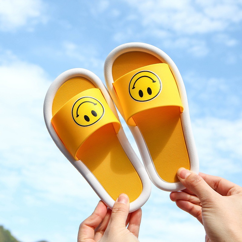 Children's Smiling Face Cool Slippers Women's Summer Children's Shoes Bathroom Bath Home Non Slip Shoes