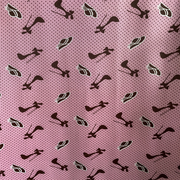 We have a large amount of color-printed, patterned and foamed fabric in stock. We are accepting wholesale of 100% polyester fabric and printed fabric for luggage detail image 10