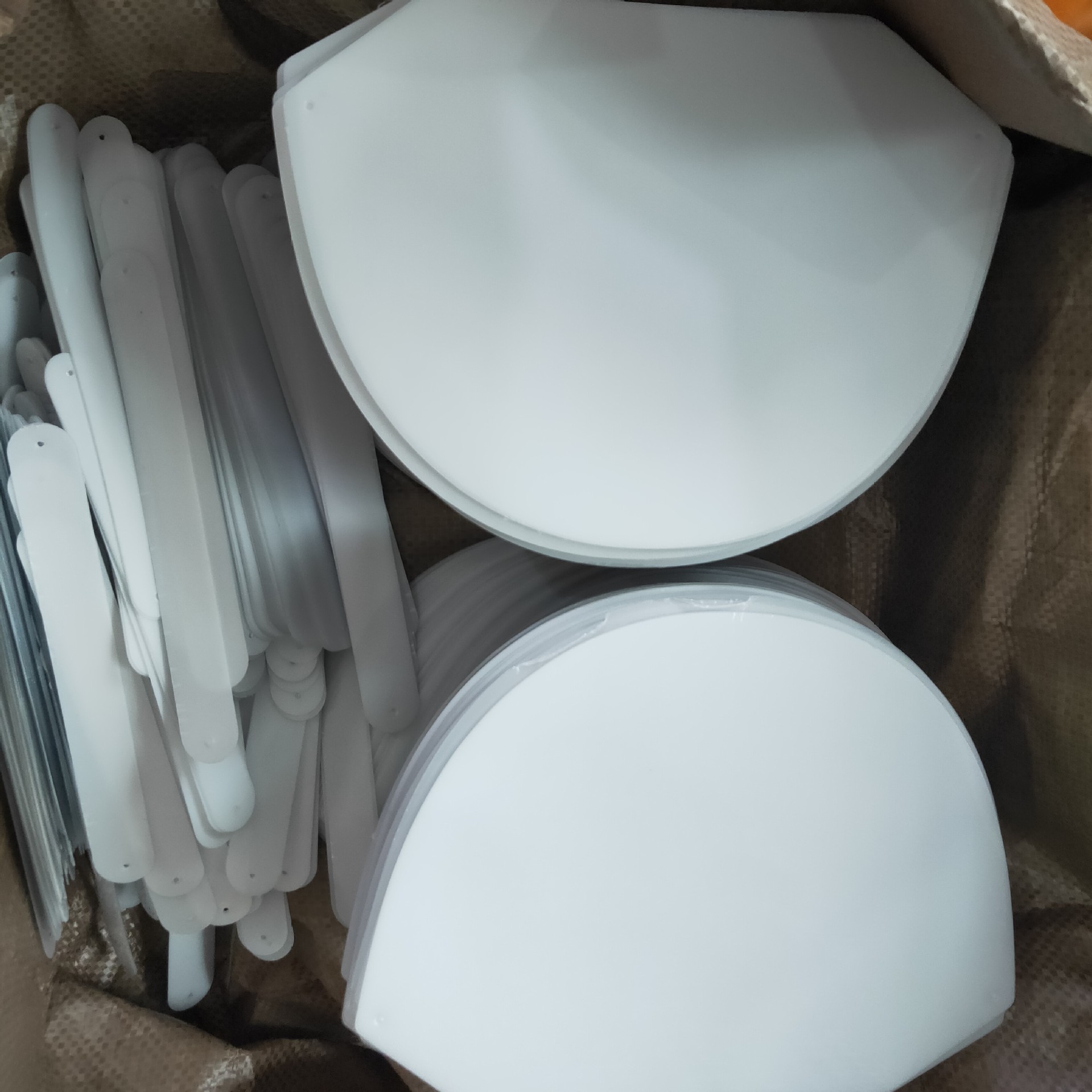 热销高透明防护面罩防飞沫面罩PET胶片环保材料 防雾隔离面罩片材