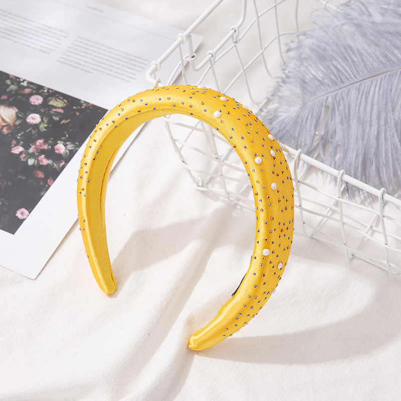 Sweet And Cute Hair Band Wide-brimmed Fabric Rhinestone Headband Women's Korean Colored Diamond Sponge Wholesale Nihaojewelry display picture 3