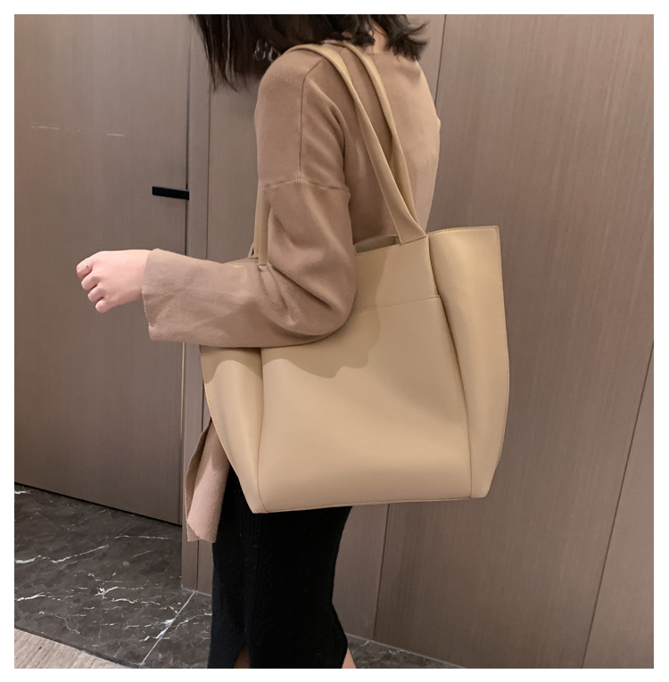 Solid Color Pattern Women's Pu Leather Solid Color Basic Square Magnetic Buckle Shoulder Bag Tote Bag