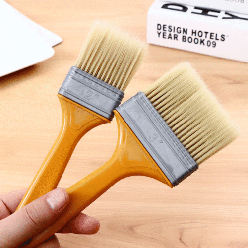 Household barbecue wooden handle oil brush kitchen supplies long-bristle brush gadget paint brush daily necessities running in bulk