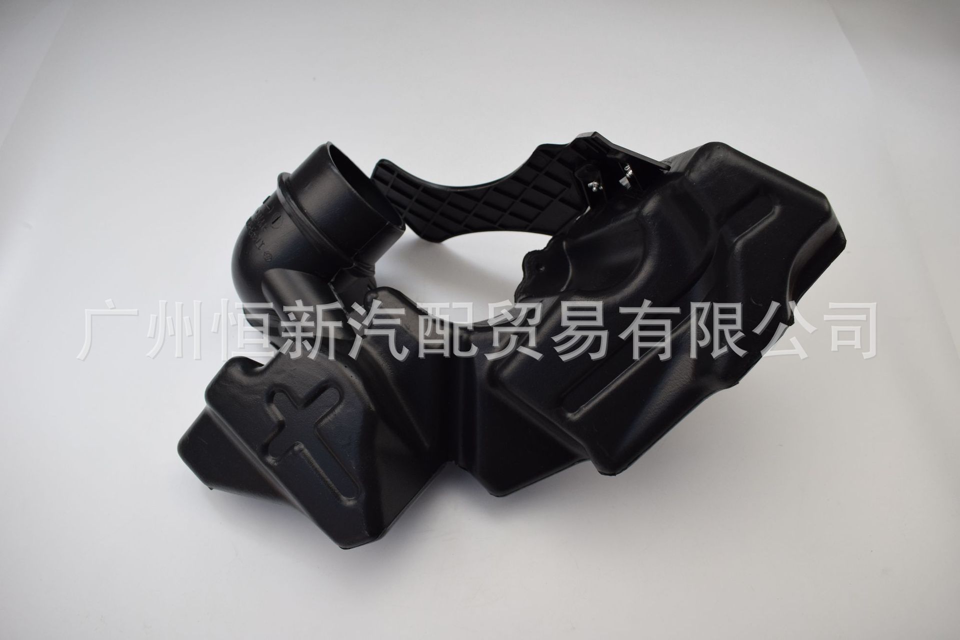 适用于丰田海狮 LH20# TRH223 KDH200系列进气谐振箱17893-30030