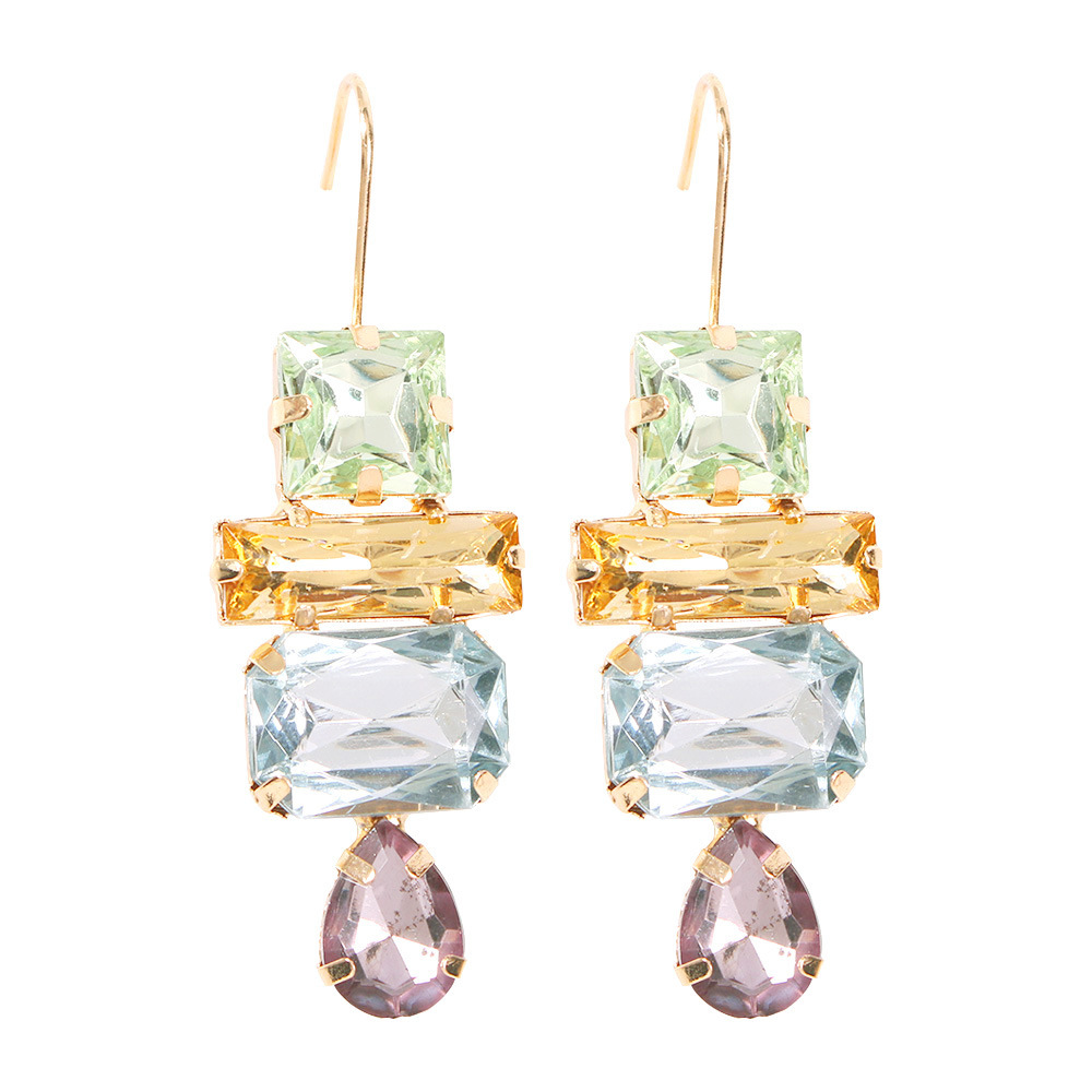 중국 브랜드 무거운 수제 ZA 아크릴 다이아몬드 요정 머리와 재고 유럽과 미국 귀걸이 귀걸이