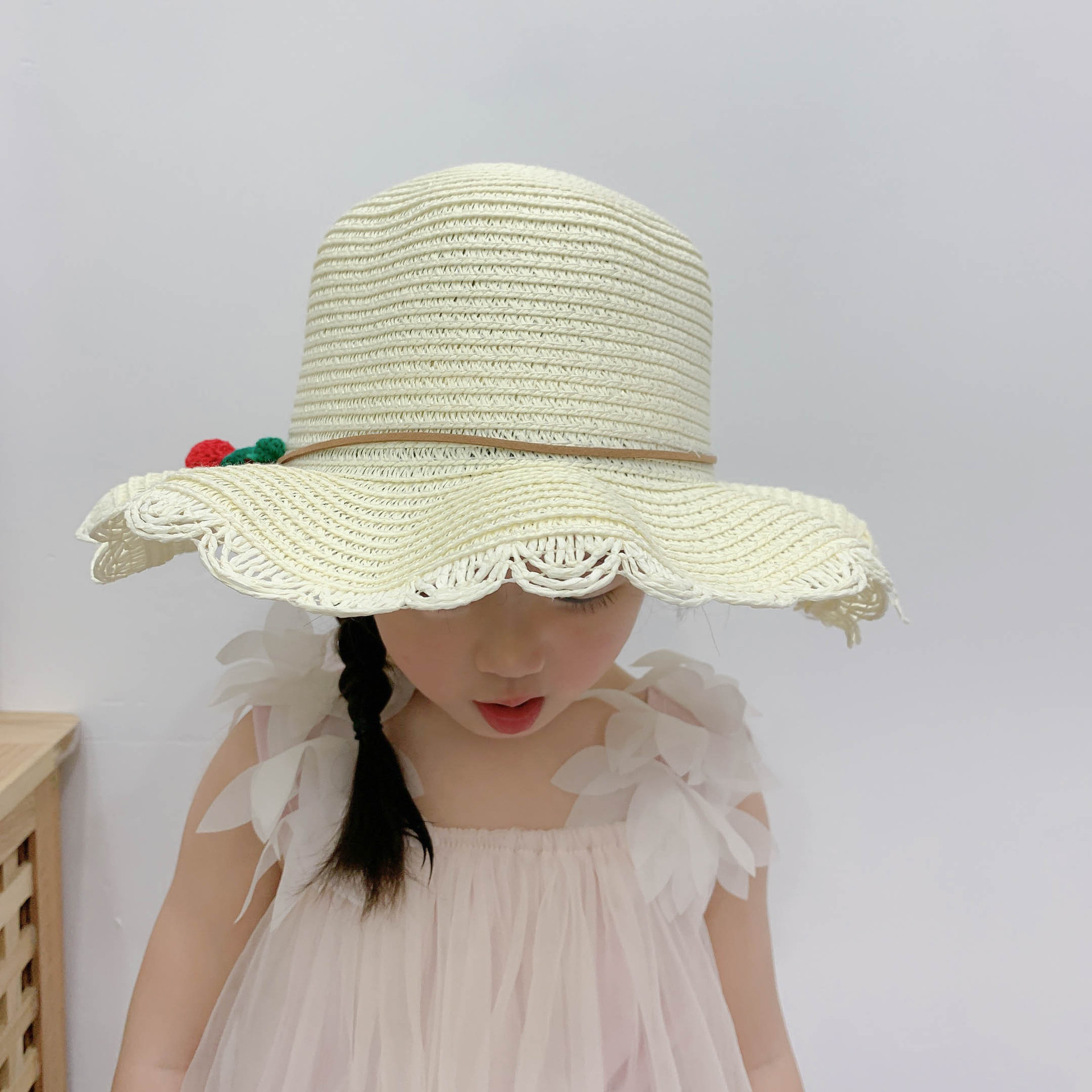 New Children's Fashion  Thin Outdoor Sunscreen Sun Hat display picture 2