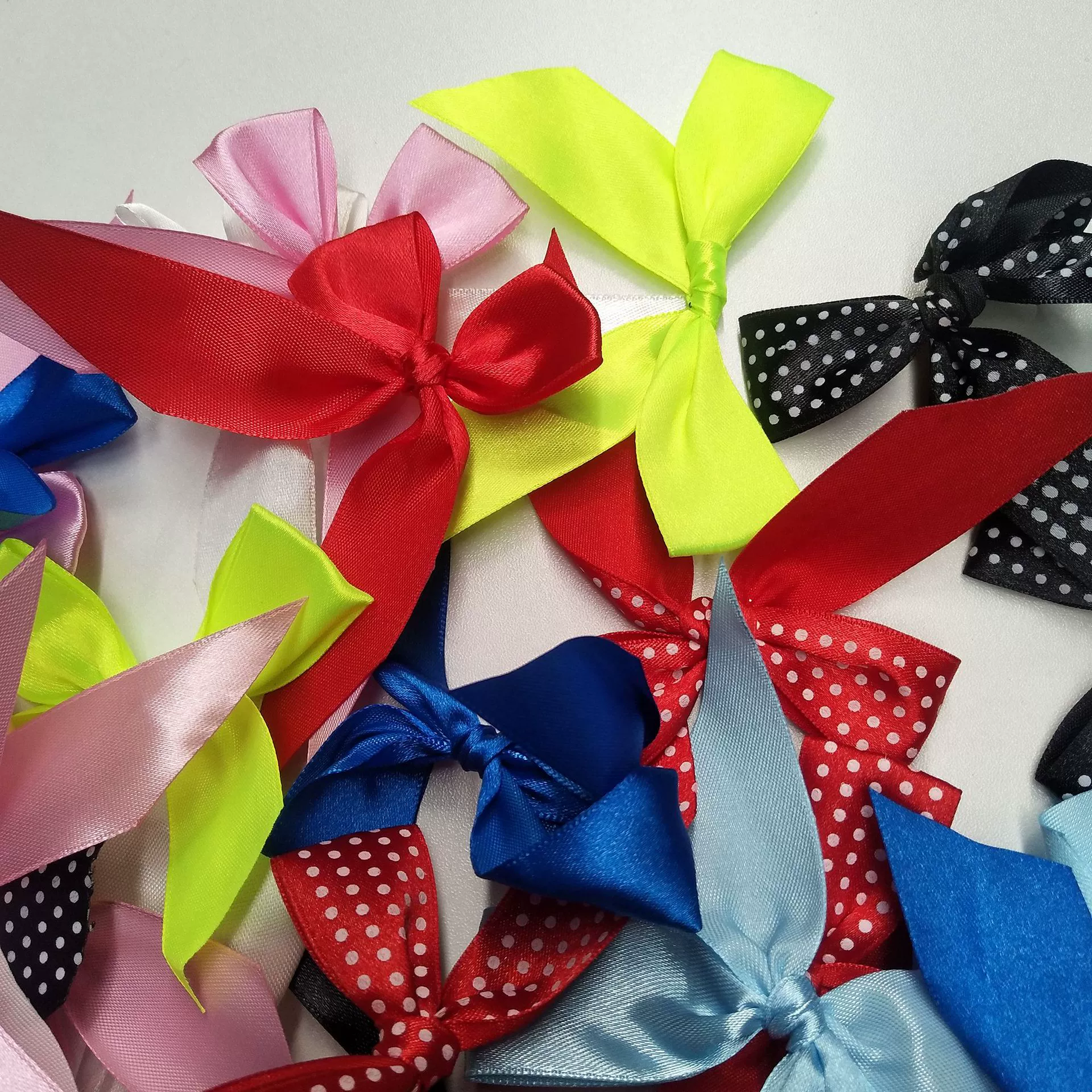 Hair band with bow, gift box, accessory